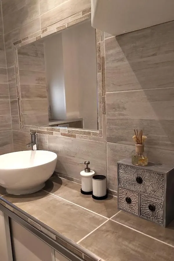 Magnifique Studio Coeur Vieil Antibes Apartment France
